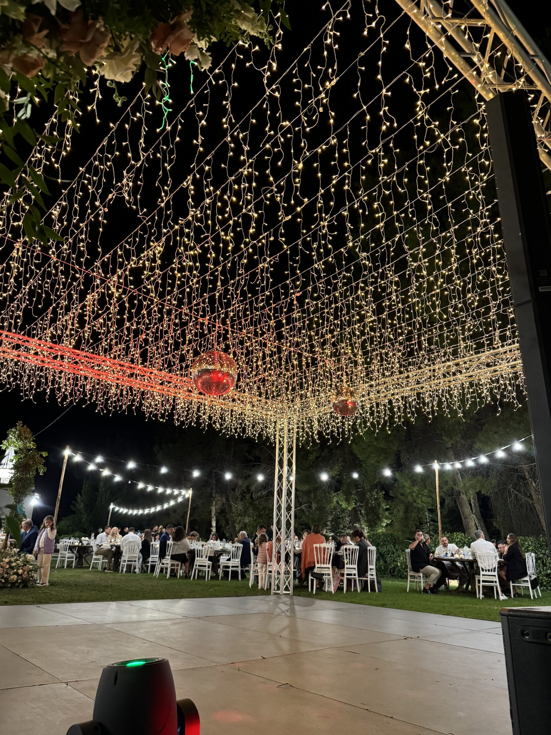 Tsisma Iconic Events
γάμος στο Κτήμα Δέδα
παραμυθένιος γάμος
διακόσμηση γάμου
φωτισμός γάμου
γιρλάντες φωτισμού
fairy lights γάμος